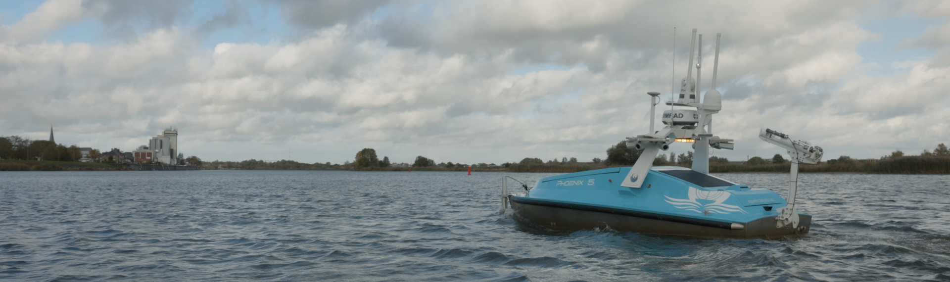 Aquatic Drones: Veilige waterwereld door data van robot-boot